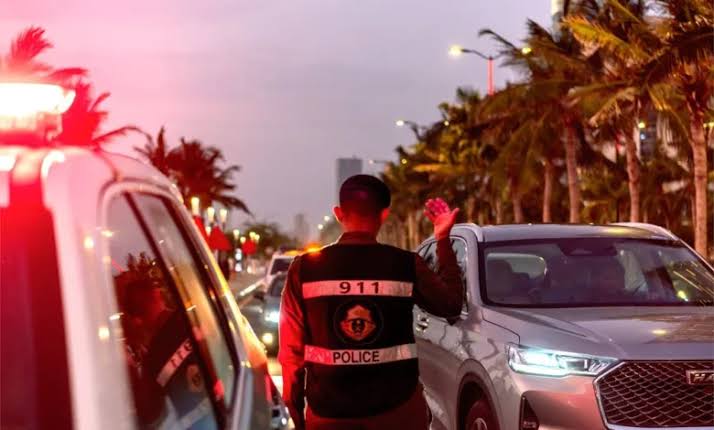 تفاصيل تخفيض المخالفات المرورية السعودية 2025